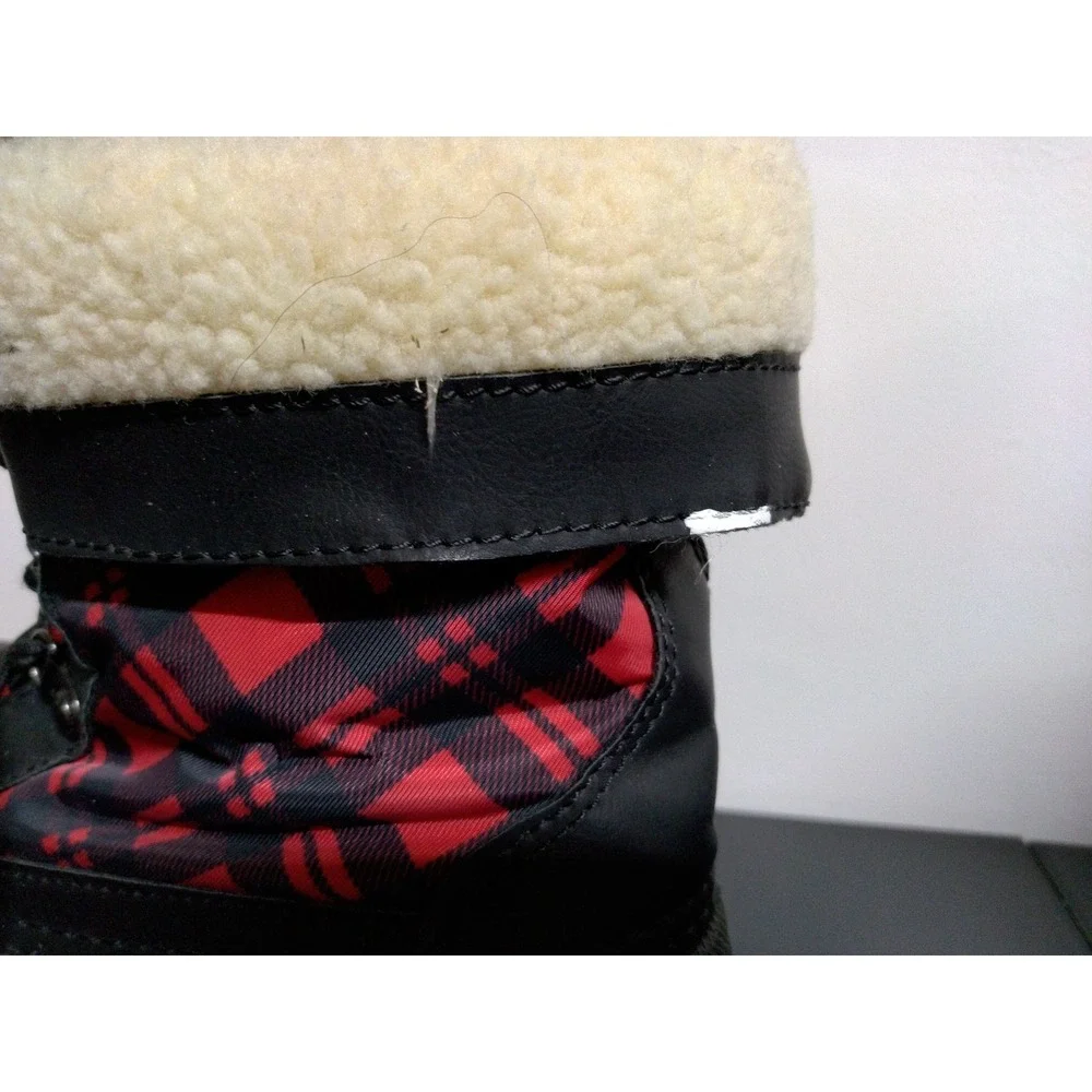 Women's Cougar Creek Lace Up Waterproof Faux Fur Lined Winter Boots- Size 7
